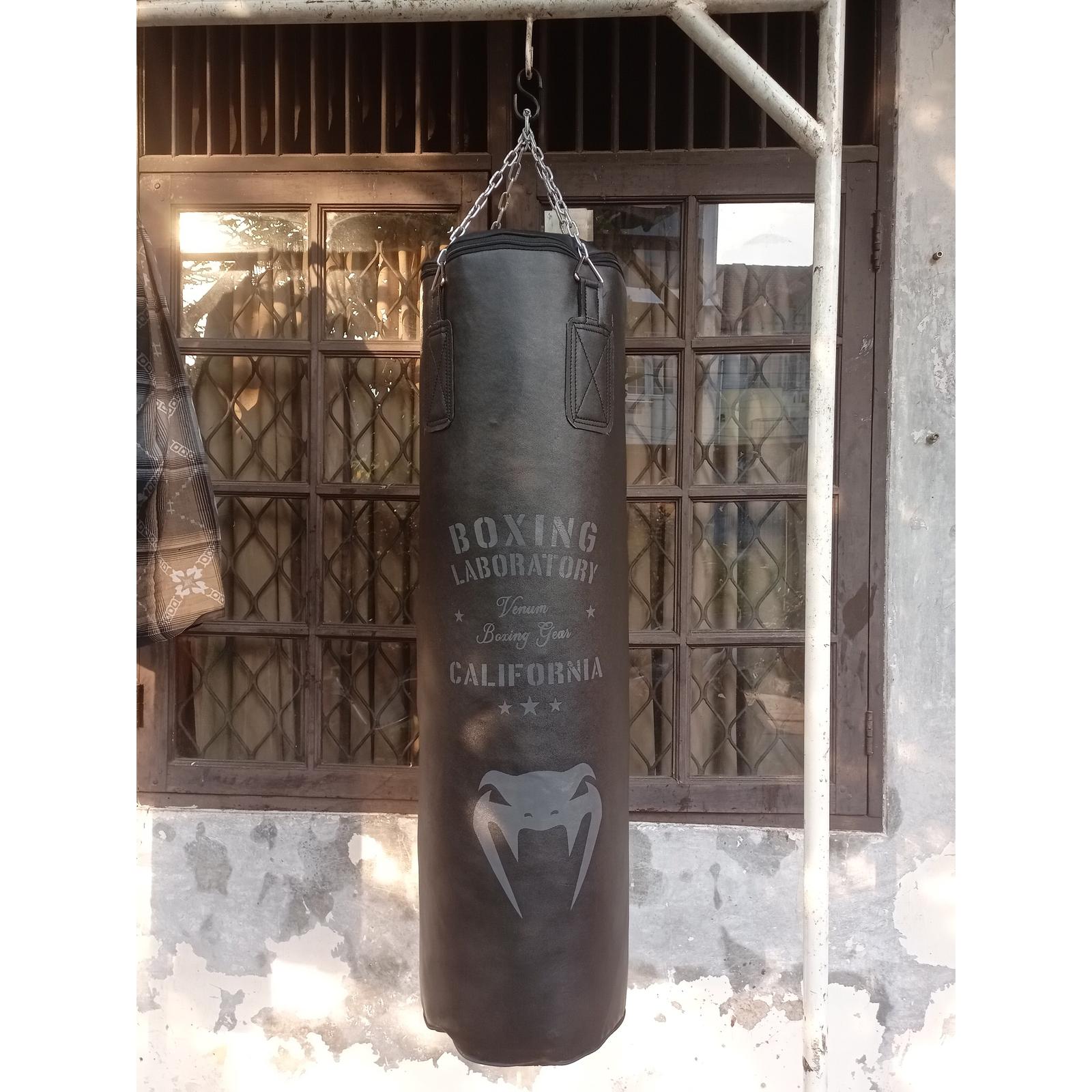 Samsak tinju 40 kg kulit PU Leather tampak utuh